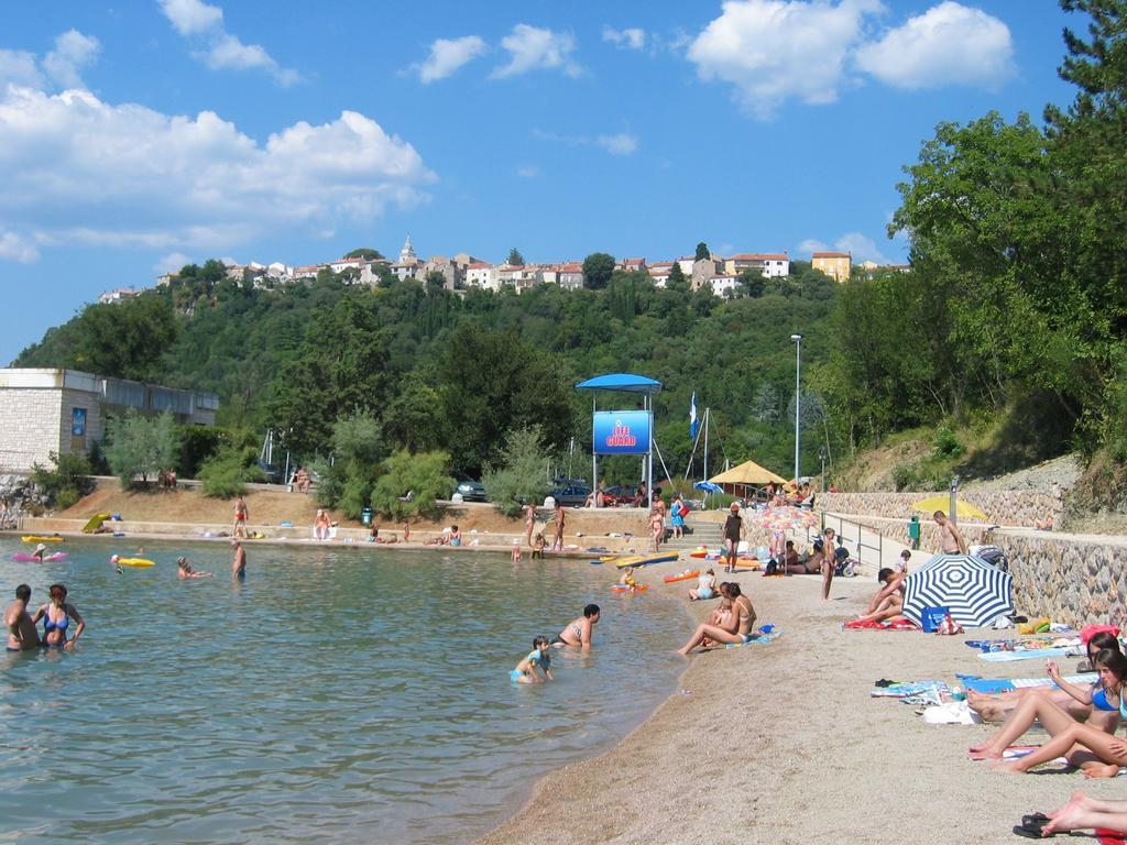 Depadansa Marina & Primorka Omisalj Exterior photo